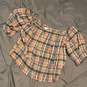 American Eagle crop blouse